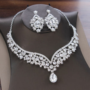 Brides bling crystal necklace and earring set wedding or pageant